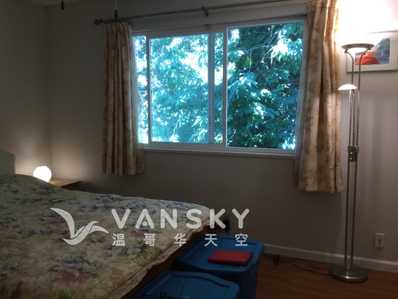 220905131026_Bedroom 2.JPG